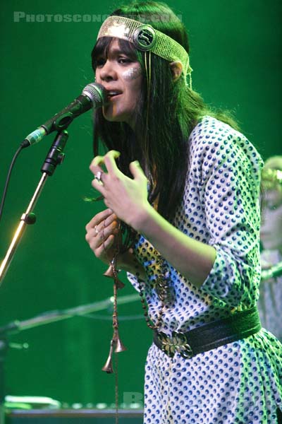 BAT FOR LASHES - 2006-11-11 - PARIS - La Cigale - 